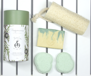 The BathCalm Performance Experience, featuring a refreshing blend of Buddha Wood, Juniper Berry and Ravensara pure essential oils, is a wonderfully unique bath and shower experience. Each BathCalm Performance Experience pack includes a Bath Meditation Soak, full sized soap, a two-pack of shower clouds and natural loofah.