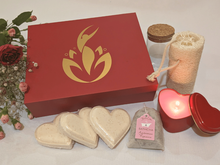 The BathCalm Romance Gift Box features the Ambrosian Romance blend of Buddha Wood, Honeysuckle and Cardamom pure essential oils.